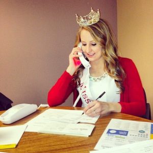 11106366_10202703350904384_1518772728_n