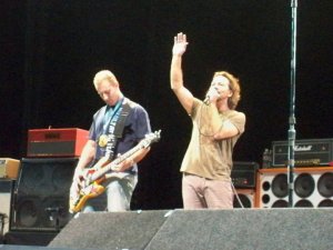 486422_10151988679400646_51582408_n