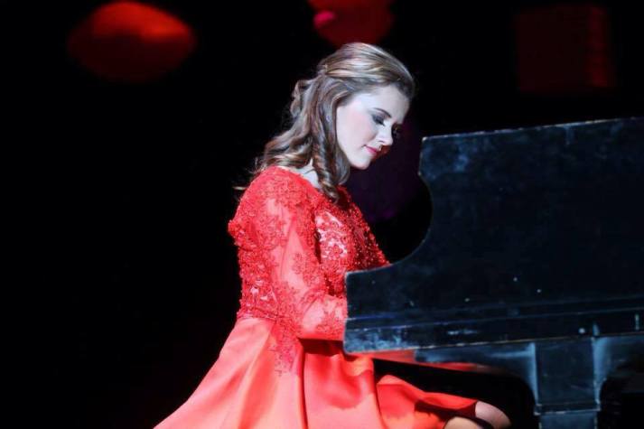 12002180_1618637388387491_782757904601319701_n