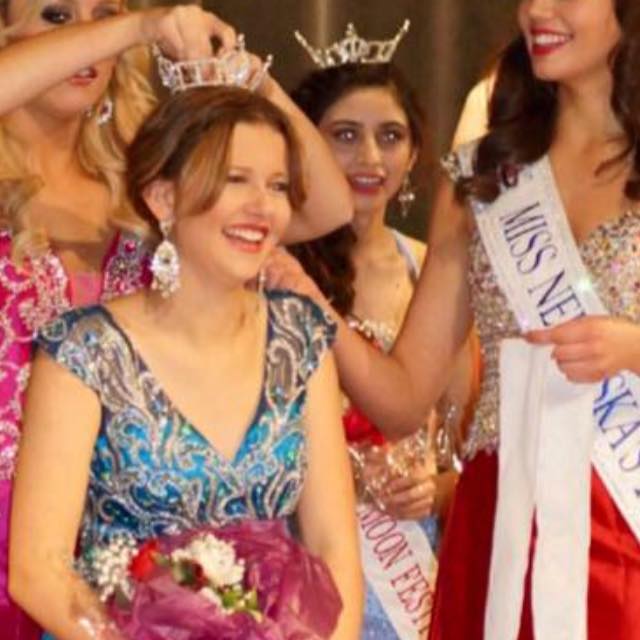 12301604_1638317776419452_2935938404902884449_n