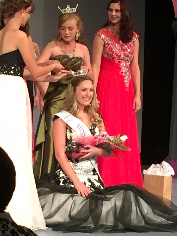 12923220_1054843461221019_3332664467885889194_n