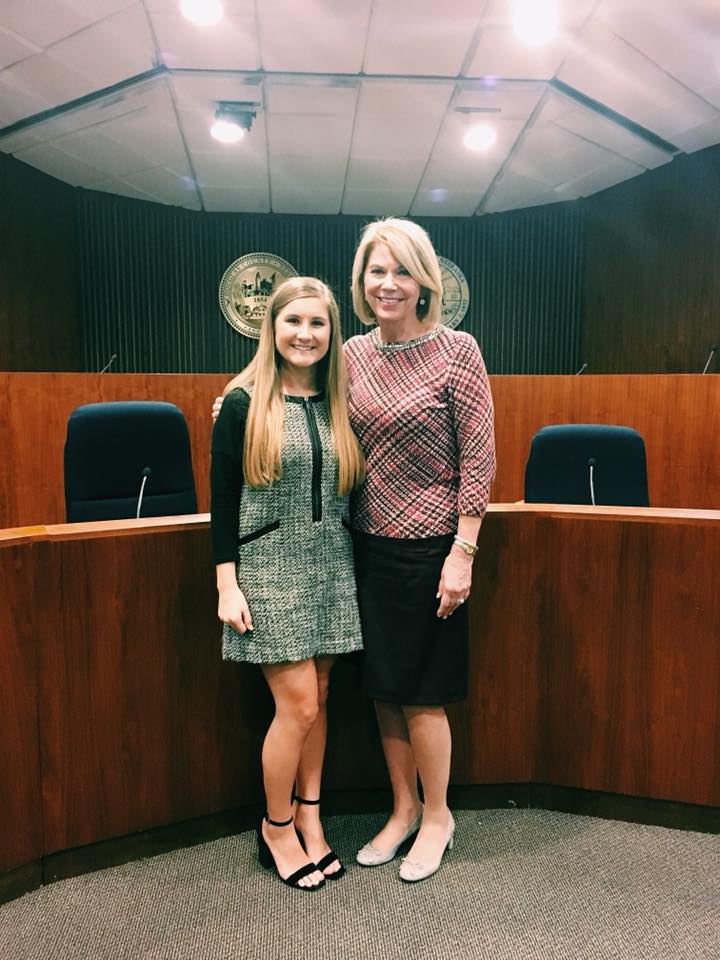 30714626_154707318697694_22730049262190592_n