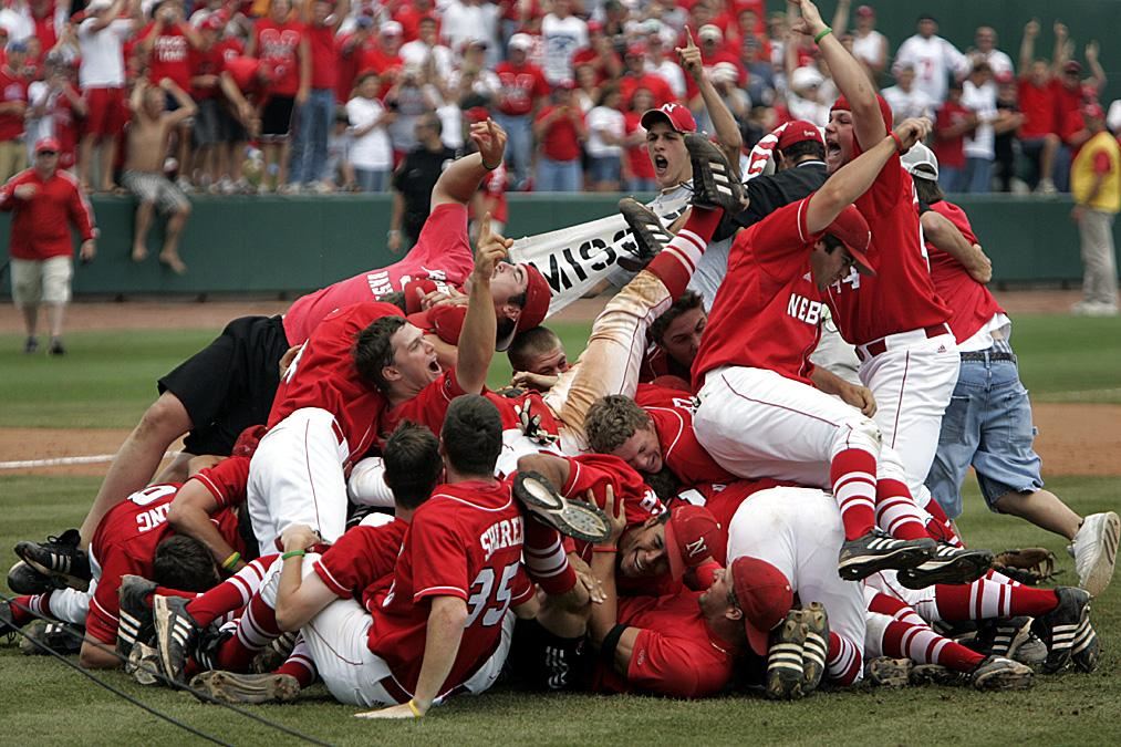 RRWDKIAXUNNGWGG.20050611193604